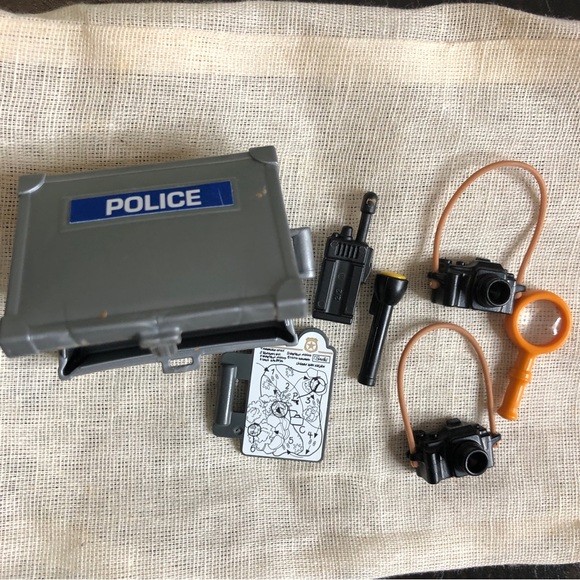 Playmobil Retired Superset 3136 Police Robber Set - Picture 10 of 15